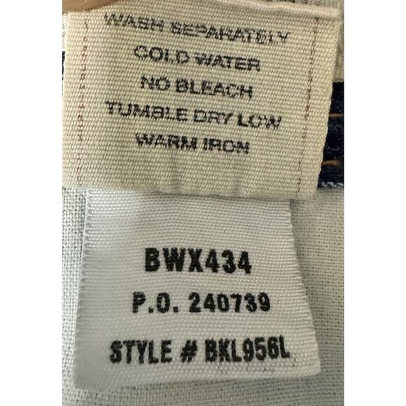 BKE Buckle Women's Leopard Print Denim Cut Off Shorts - Size 31x3 - Picture 7 of 7